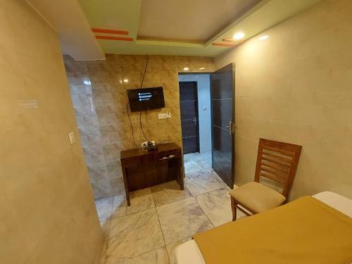 Glitz Hotels Sai Guest House - Nr Inorbit Mall Vashi 나비뭄바이 외부 사진