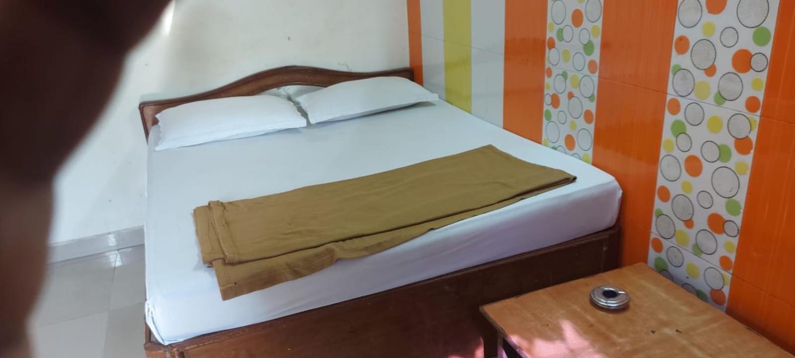 Glitz Hotels Sai Guest House - Nr Inorbit Mall Vashi 나비뭄바이 외부 사진