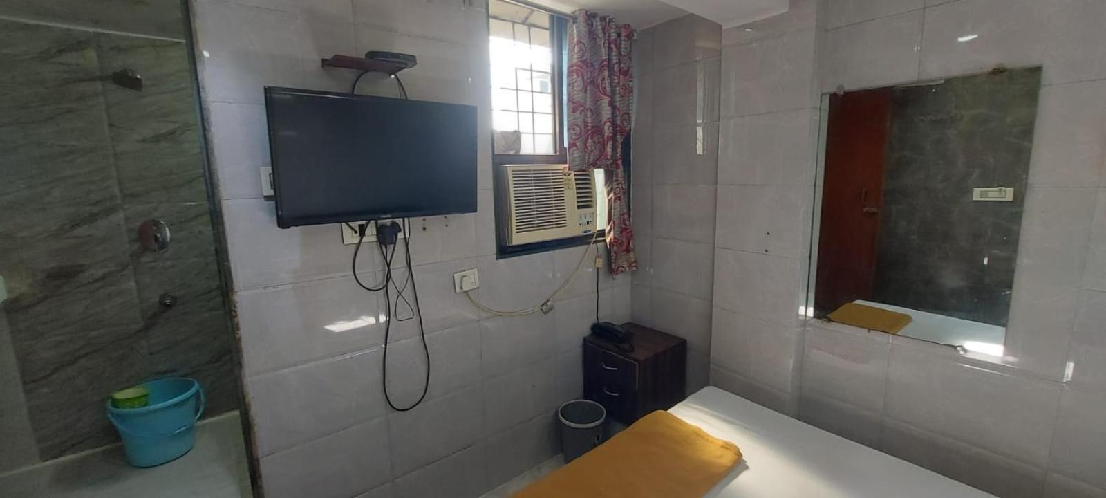 Glitz Hotels Sai Guest House - Nr Inorbit Mall Vashi 나비뭄바이 외부 사진